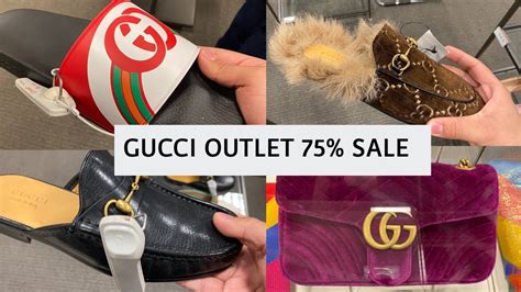 outlet gucci versace pavia|is gucci on sale.